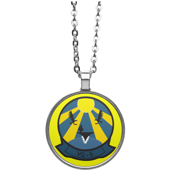 VQ 06 1 Necklace - Circle