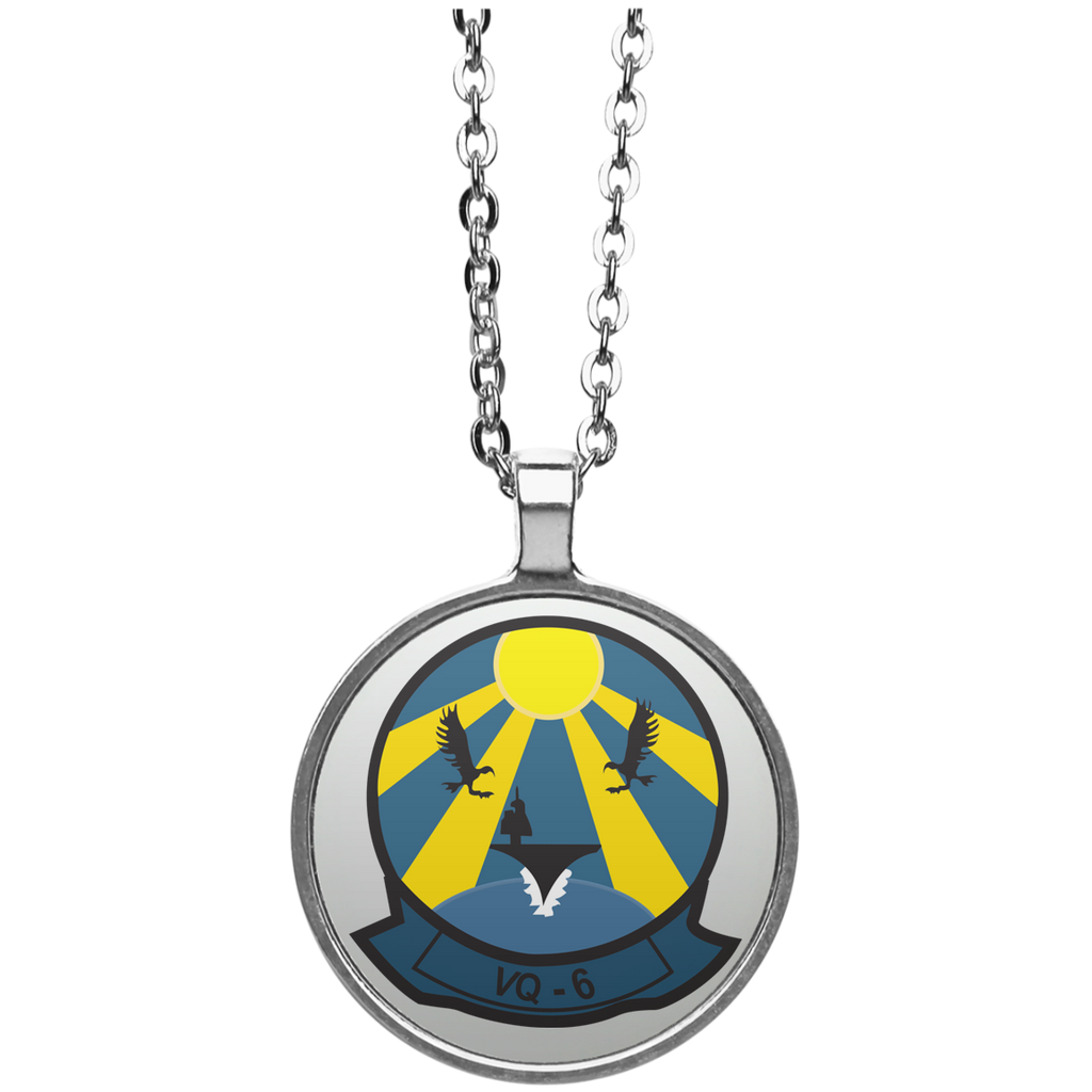 VQ 06 1 Necklace - Circle